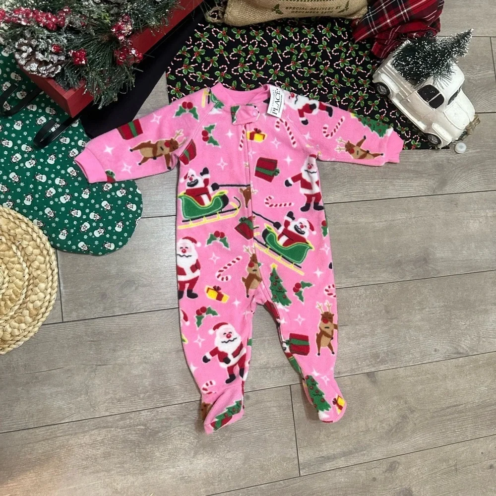 New Children Place Baby Girl Christmas Sleeper Pajamas Santa Fleece Footie 3-6M